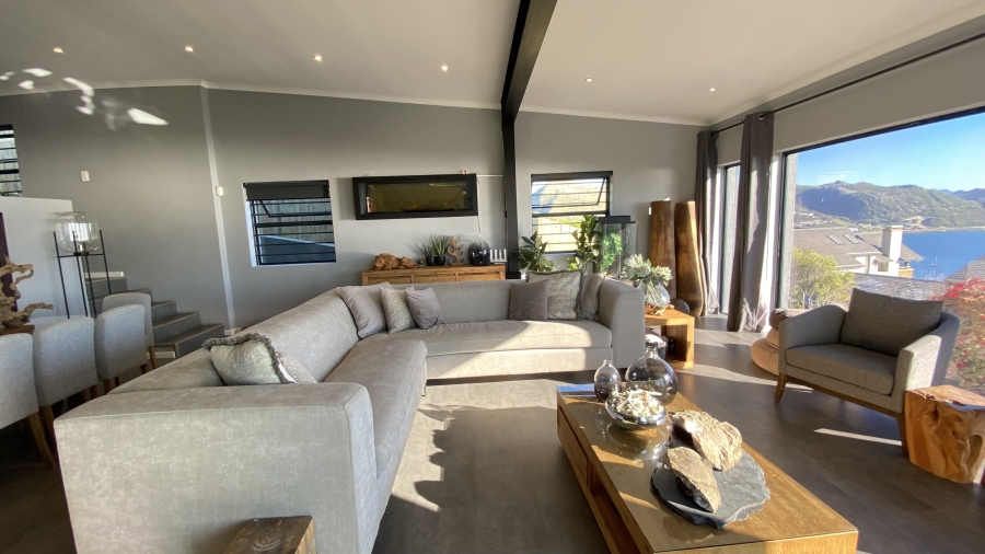 3 Bedroom Property for Sale in Simons Kloof Western Cape